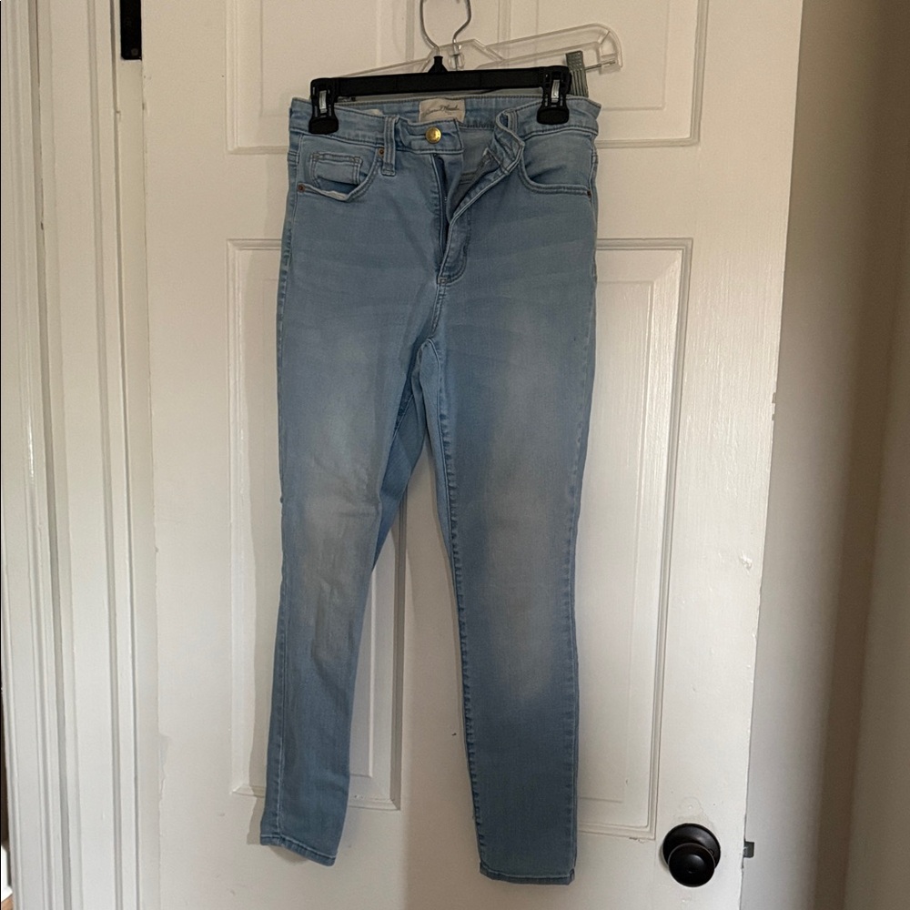 Universal Thread Light Wash Skinny Jeans